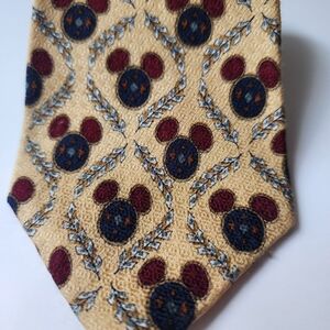 Walt Disney World Mickey Mouse necktie silk blue and gold men’s tie workwear